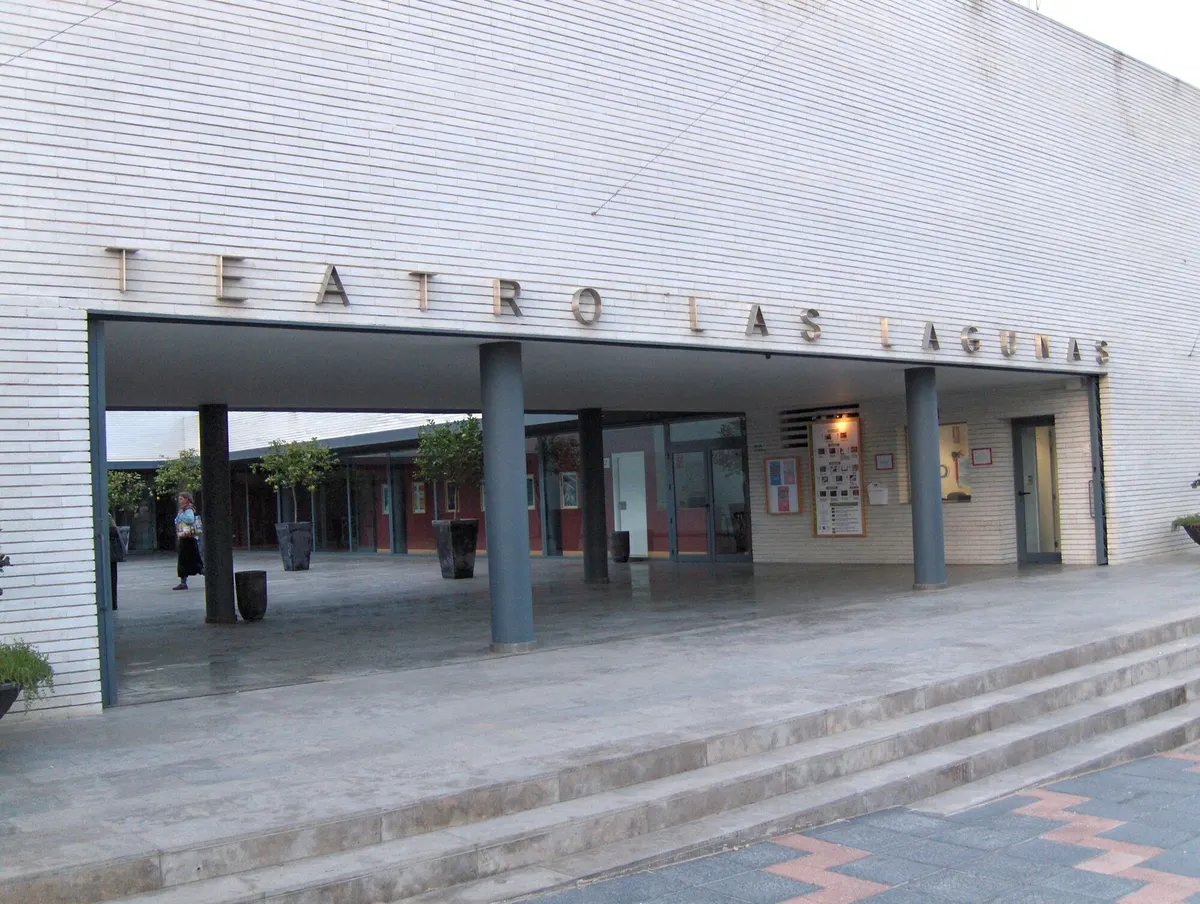 Teatro Municipal Manuel España